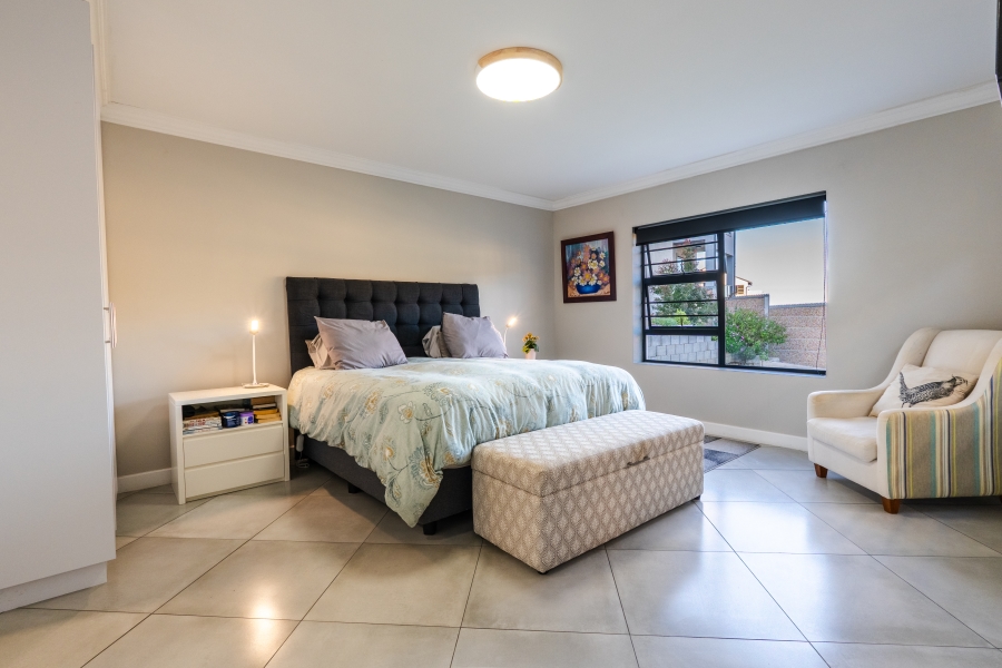 4 Bedroom Property for Sale in Island View Western Cape